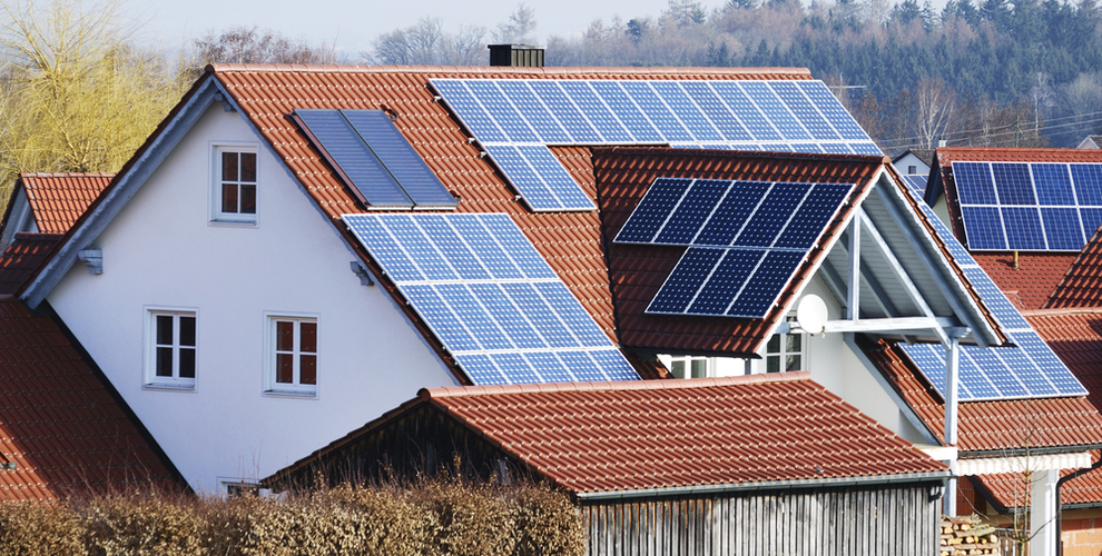 Ahorra en tu vivienda con energías renovables